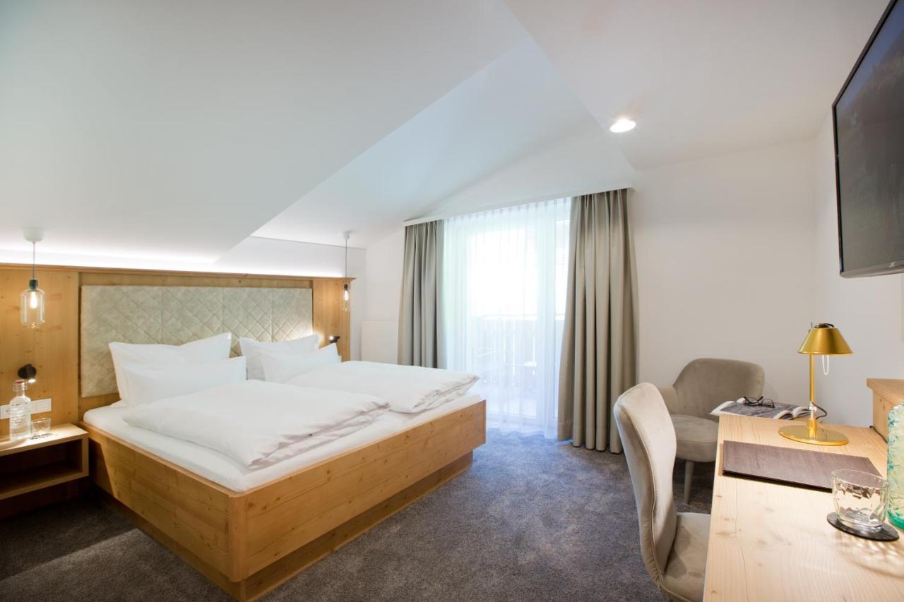 Boutiquehotel Hohes Licht ดามุลส์ ภายนอก รูปภาพ