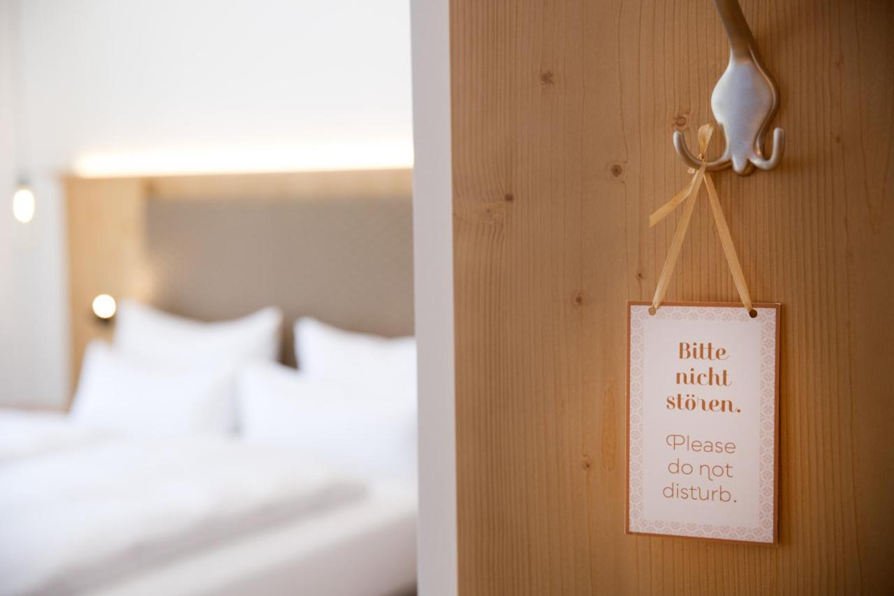 Boutiquehotel Hohes Licht ดามุลส์ ภายนอก รูปภาพ